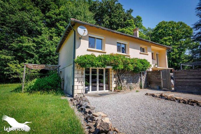 Pavillon 6 pièces 158 m²