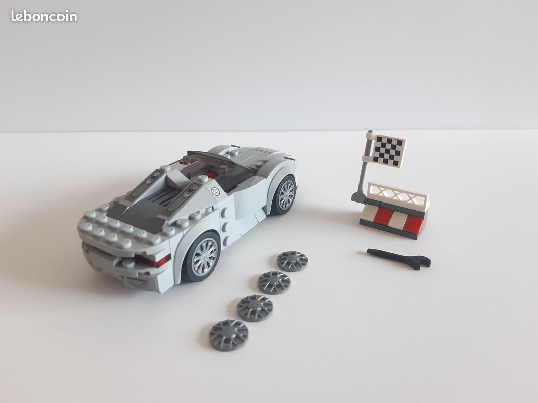 Lot de sets LEGO 75880 75910 70906 (image 4)