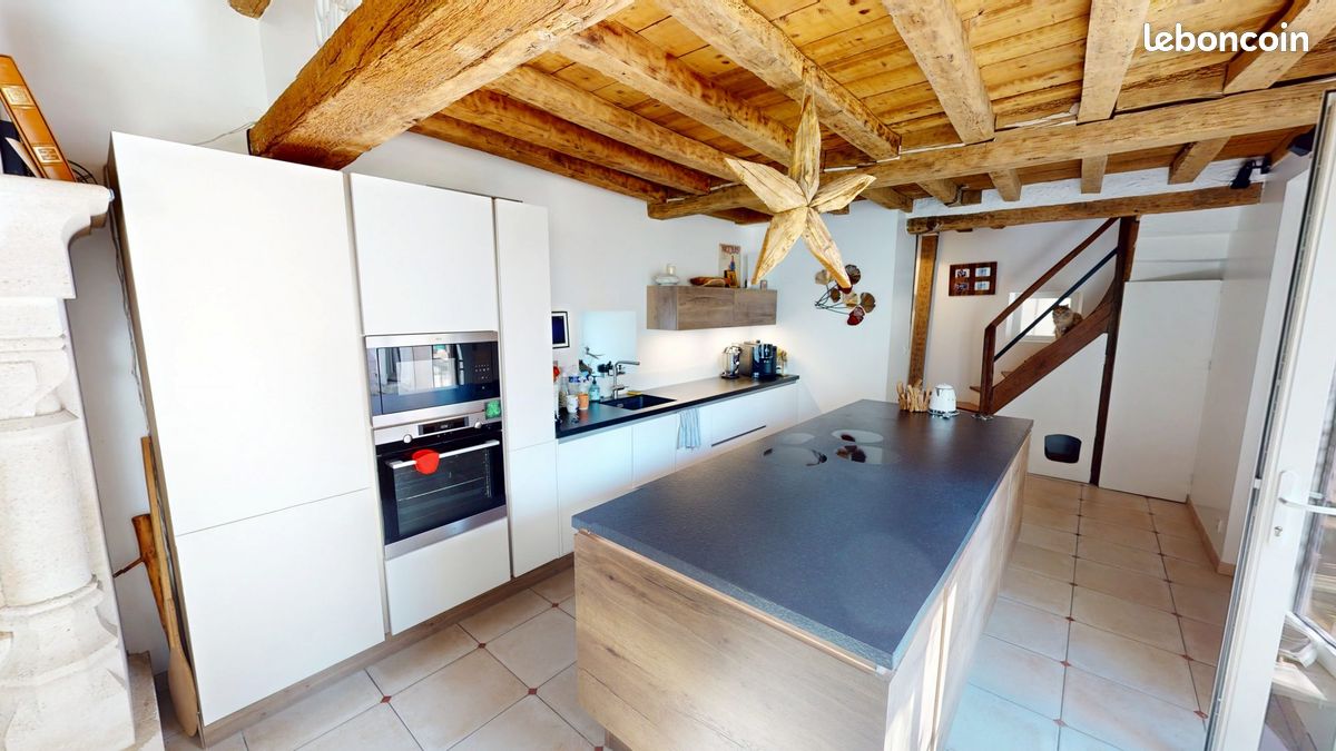 Propriété 9 pièces 201 m² (image 9)
