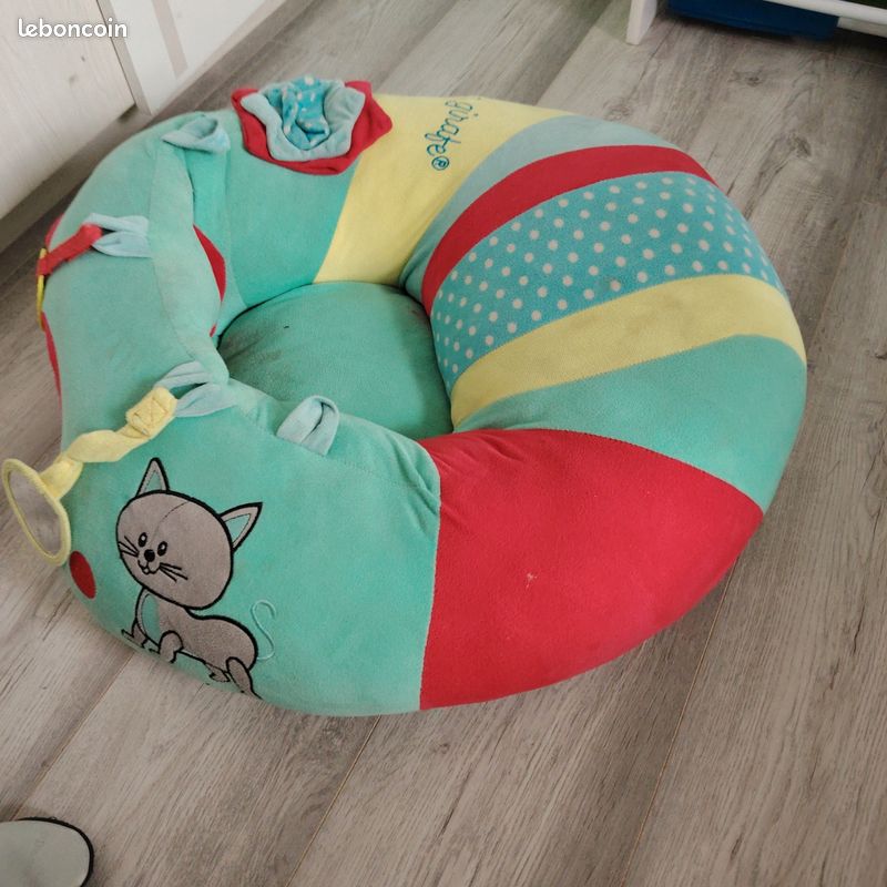 Coussin assis bebe (image 2)