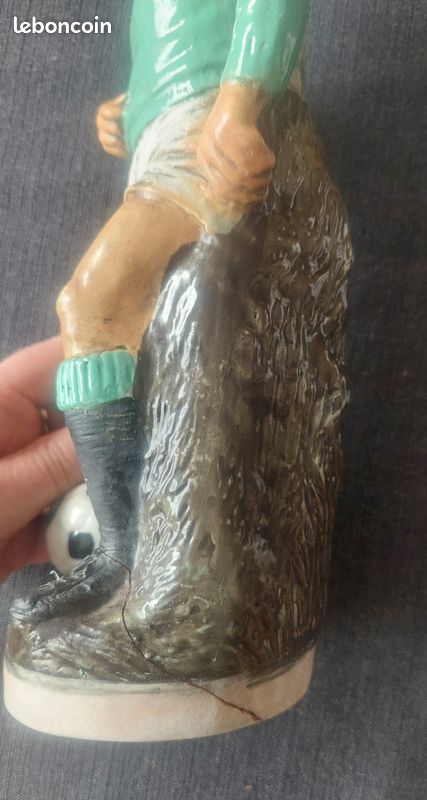 Bouteille vide céramique vintage footballeur joueur maillot vert ASSE 70s (image 8)