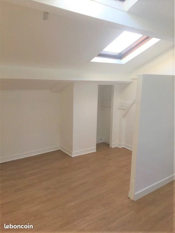Appartement 1 pièce 18 m² · à Villeneuve-Saint-Georges · 18 m² · 600 €/mois