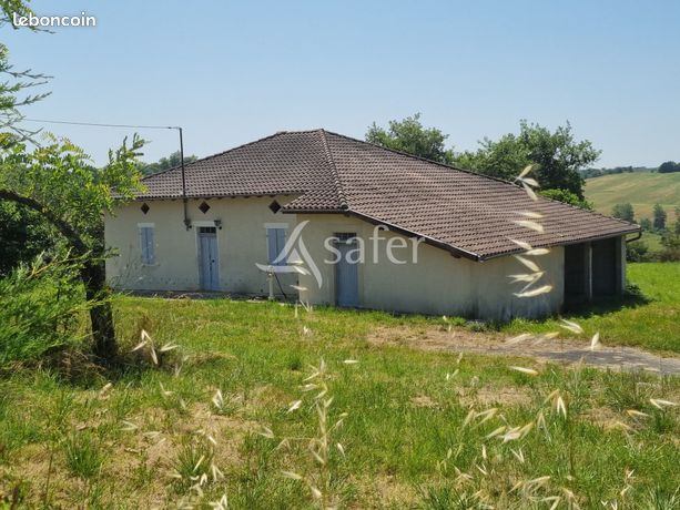 Propriété 4 pièces 131 m²