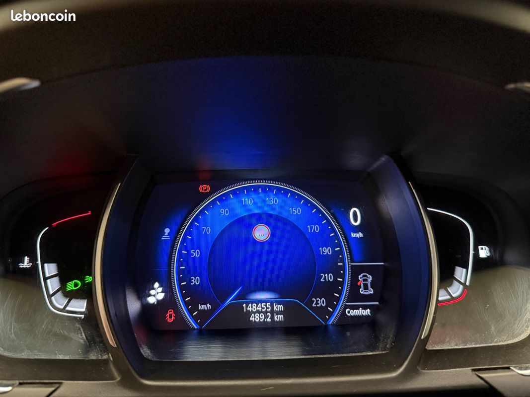 Renault SCÉNIC IV Intens 1.6 DCI 130 / CARPLAY FILAIRE / CAMERA RECUL / RADARS AV AR / GRAND ECRAN / KEYLESS /ROUE DE SECOURS GALETTE (image 20)