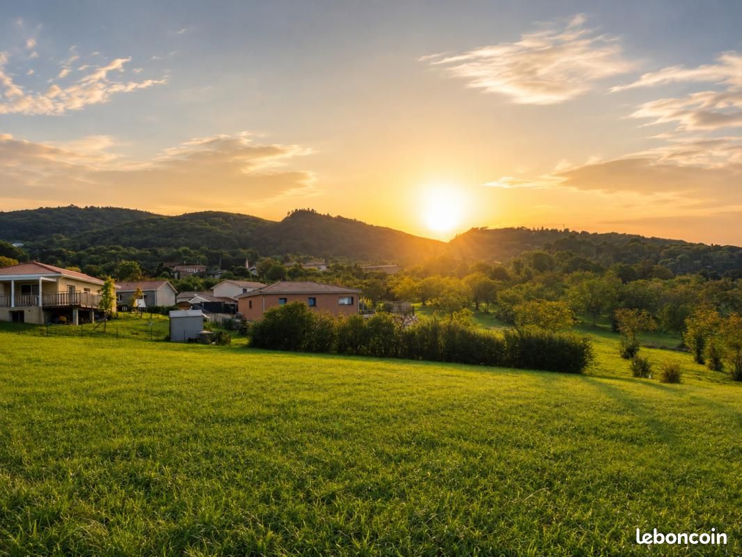 Terrain 761 m² Coligny · 46 000 €