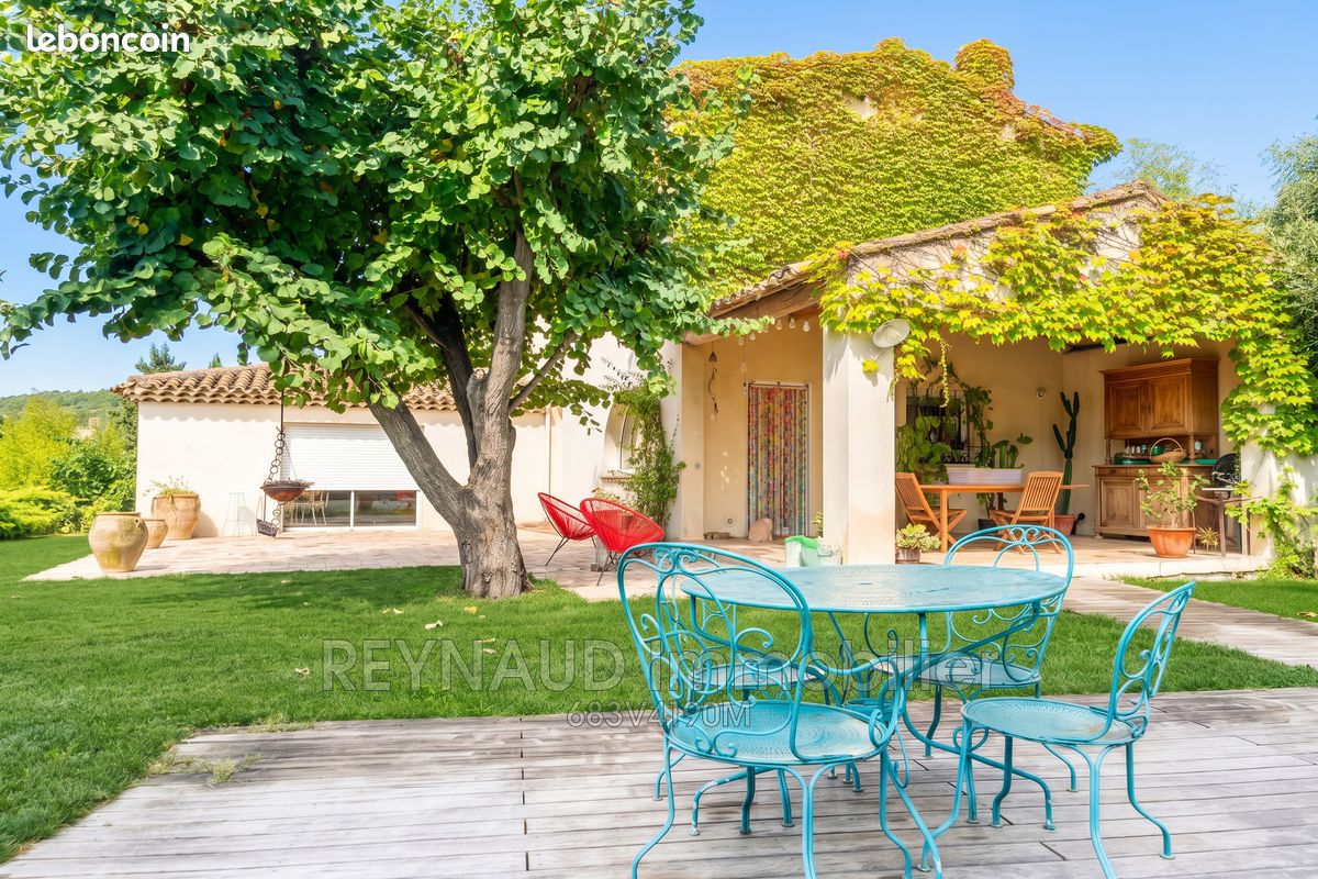 Maison 7 pièces 192 m² · à Clermont-l'Hérault · 192 m² · 588 000 €