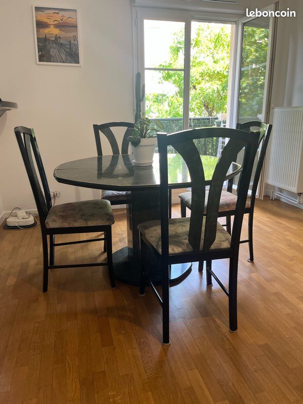 Table extensible + 6 chaises - très bon état (image 3)