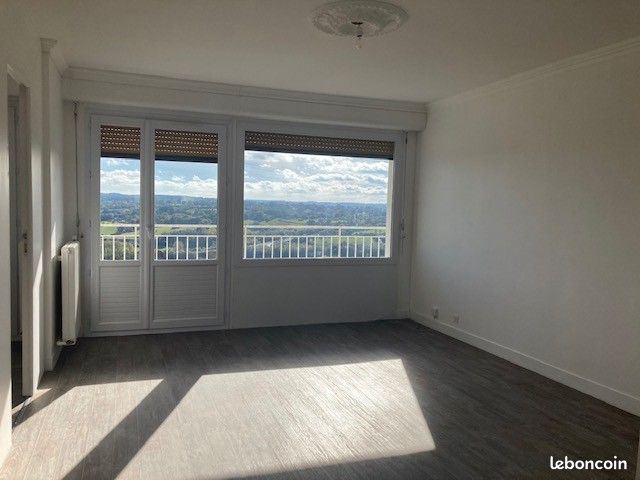 Appartement 3 pièces 72 m² · à Lisieux · 72 m² · 685 €/mois