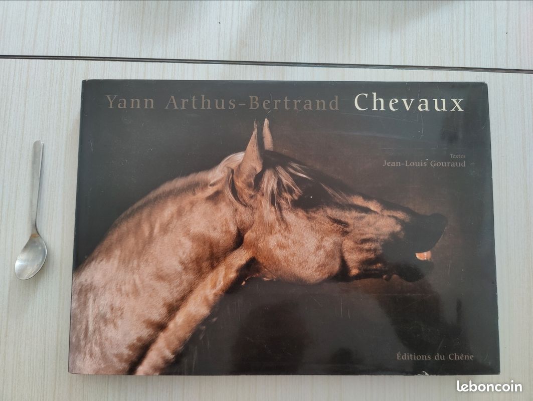 Chevaux par Gouraud jean-louis, arthus-bertrand éditions du chêne (image 1)
