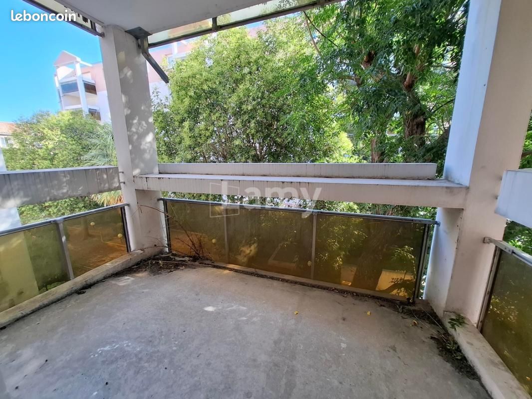 Appartement 3 pièces 73 m² · à Marseille · 73 m² · 850 €