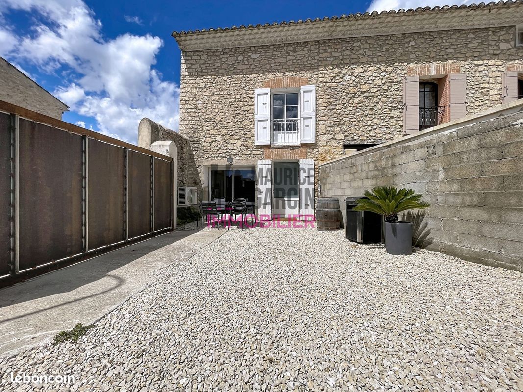 Maison 4 pièces 109 m² · à Pernes-les-Fontaines · 109 m² · 299 000 €