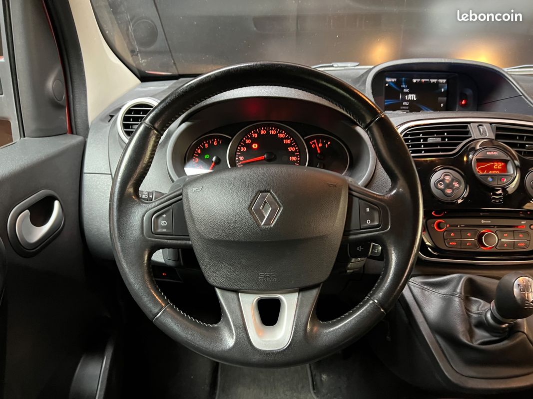 RENAULT KANGOO COMBI 1.5 BLUEDCI 115Ch INTENS (image 4)
