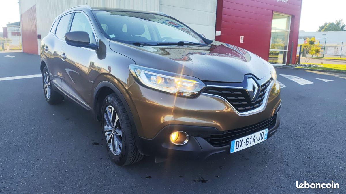 RENAULT Kadjar BUSSINESS 155000KM ANNEE 2015 DIESEL 1.5 L DCi eco2 FWD 110CV (image 4)
