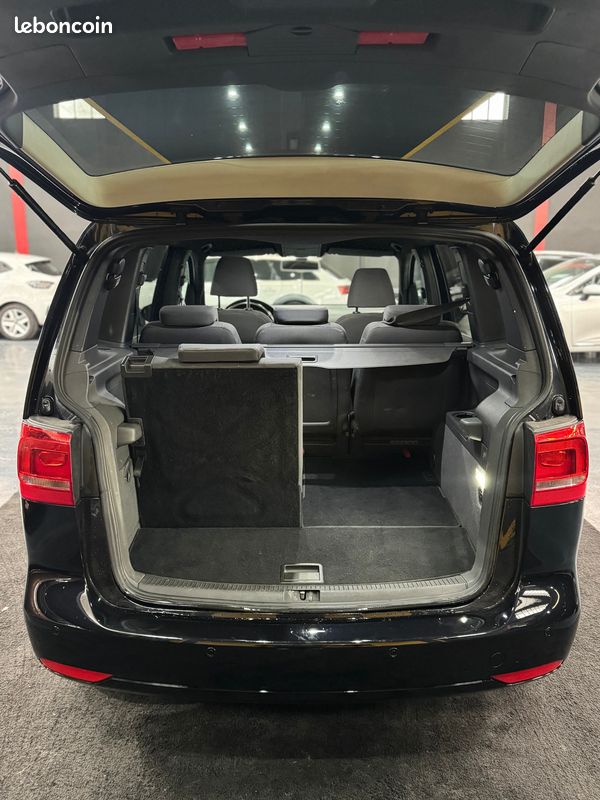 Volkswagen Touran 1.6 TDi 105 CV BVA DSG7 GARANTIE 12 Mois GPS ct -6 MOIS tres propre DISTRIB OK BVA (image 7)