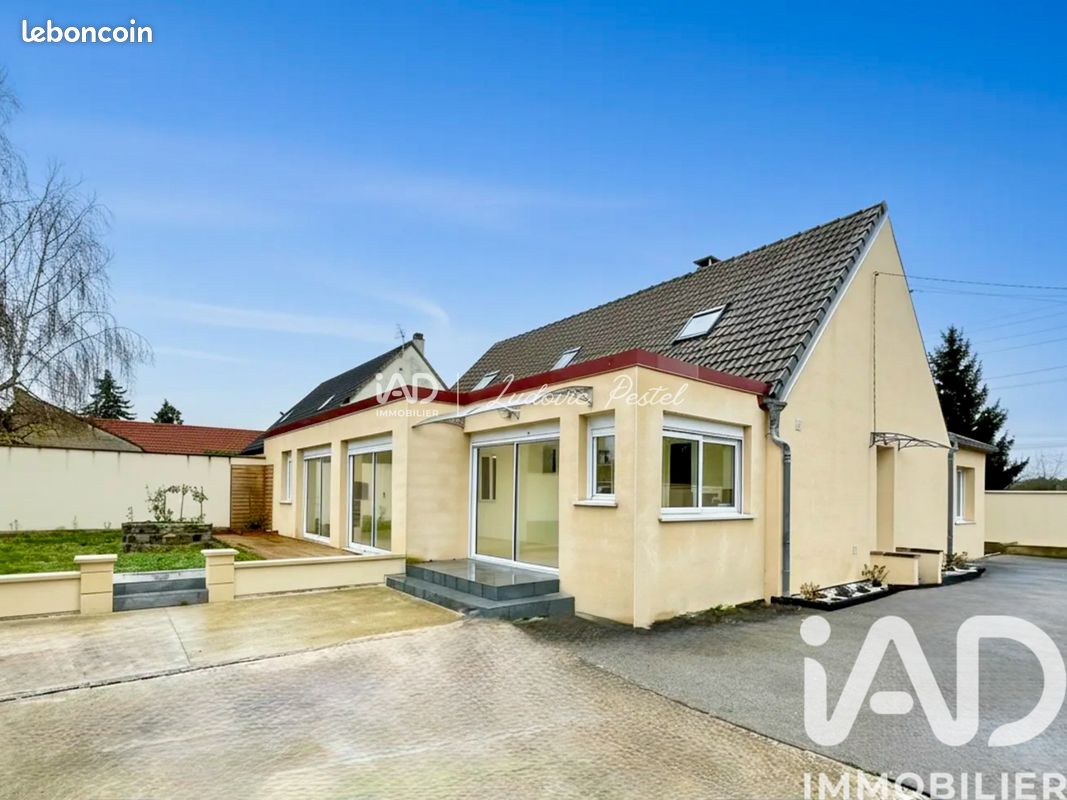 Maison 6 pièces 193 m² (image 1)