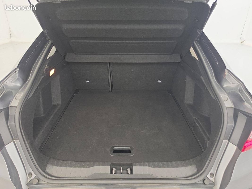 RENAULT Arkana E-Tech 145 - 21B Intens (image 18)