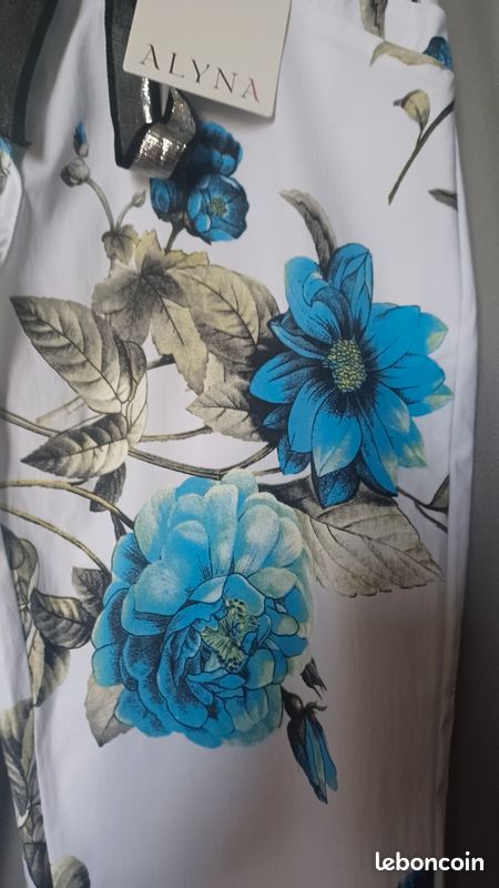 Pantalon fleuri bleu (image 3)