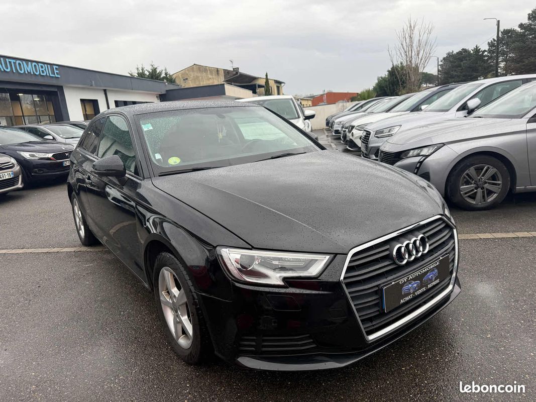 Audi a3 1.6 tdi 110ch design s tronic 7 garantie (image 2)