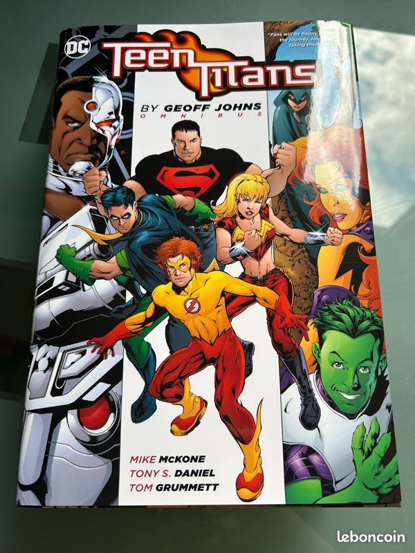 Teens Titans by Geoff Johns Omnibus (image 1)