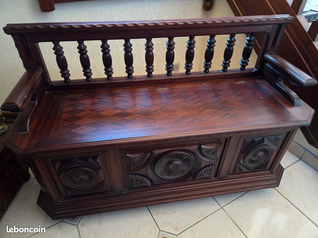 Banc de rangement basque (image 1)
