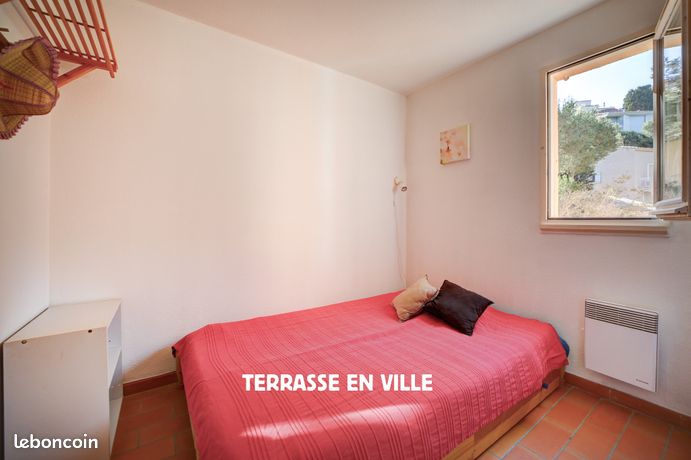 https://img.leboncoin.fr/api/v1/lbcpb1/images/84/5c/0f/845c0fa11a1286246113070fa8639ab0611e0e40.jpg?rule=ad-image