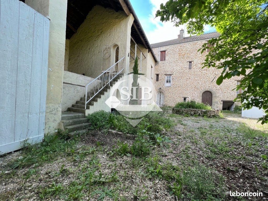 Maison 9 pièces 320 m² · à Leuville-sur-Orge · 320 m² · 628 000 €