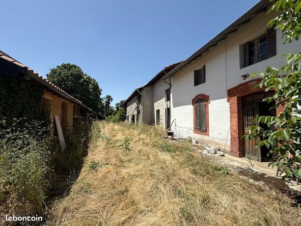 Propriété 4 pièces 194 m²