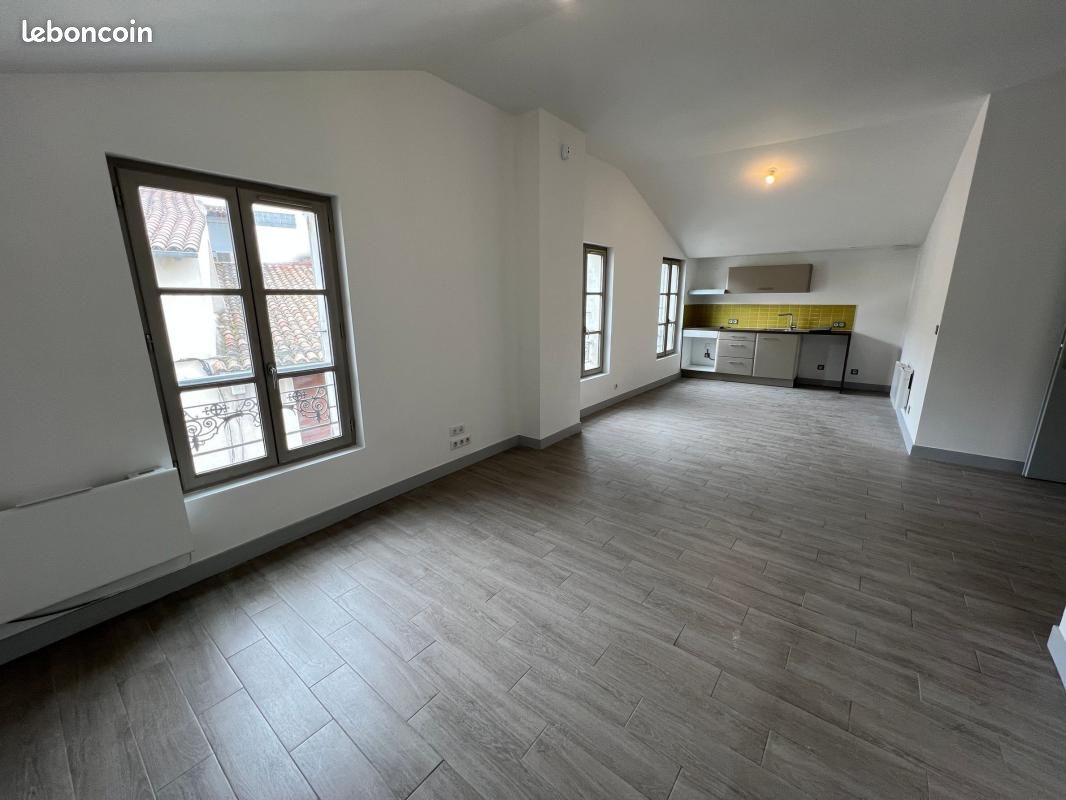 Appartement 3 pièces 68 m² · à Avignon · 68 m² · 760 €