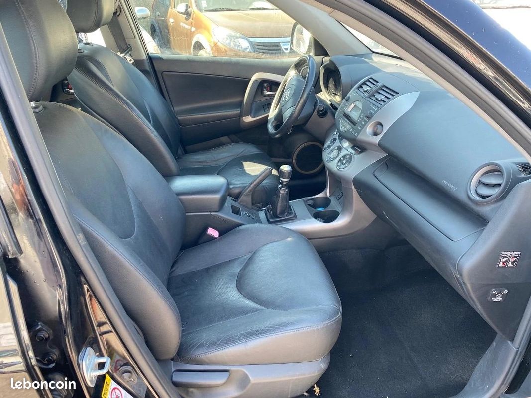 Toyota Rav-4 III 2.2 D 4WD 136CH GARANTIE 12 MOIS (image 16)