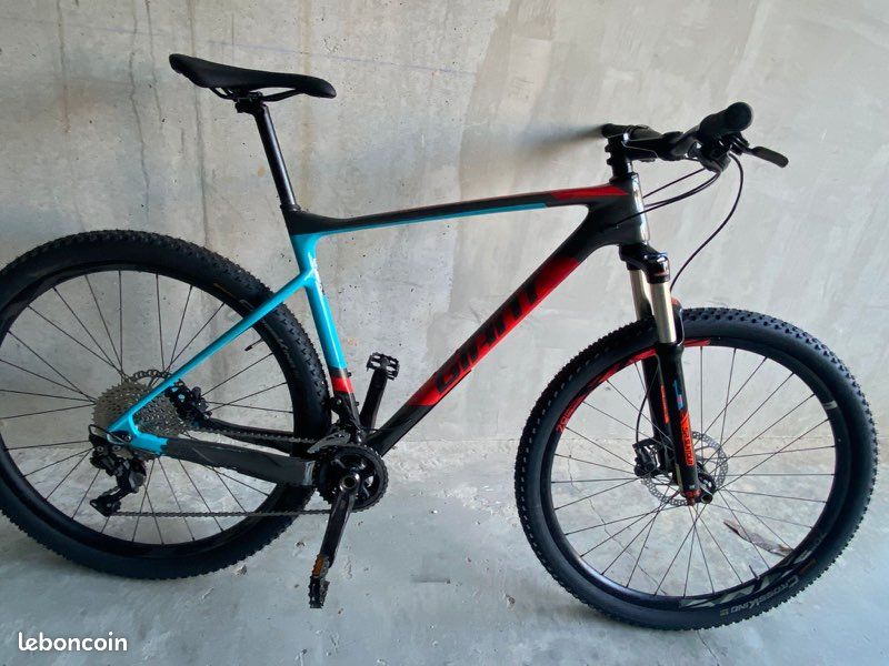 Vtt Giant modèle XTC ADVANCED 29