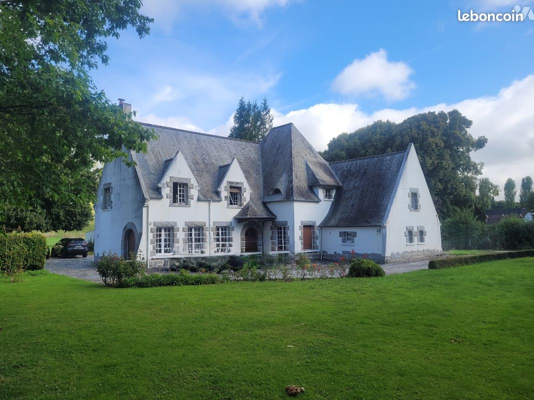 Maison 10 pièces 282 m² · à Blangy-sur-Bresle · 282 m² · 450 000 €