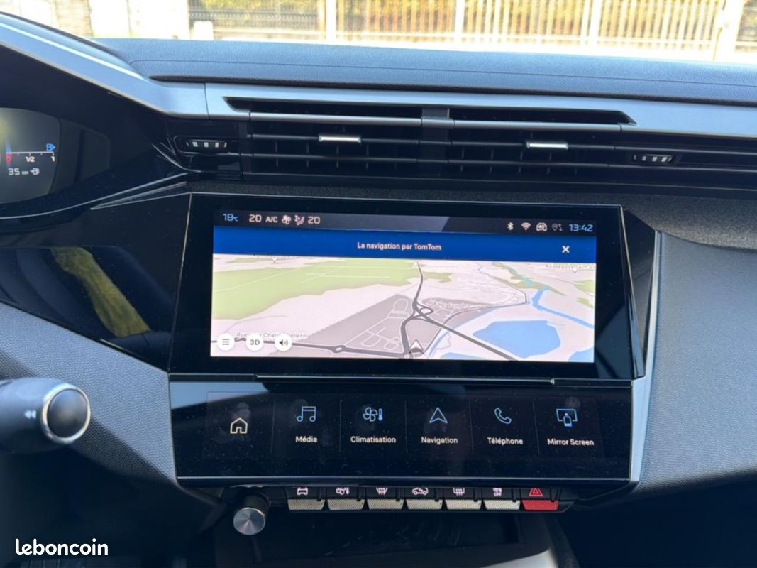 PEUGEOT 408 Hybrid 145 allure e-dcs6 (image 24)