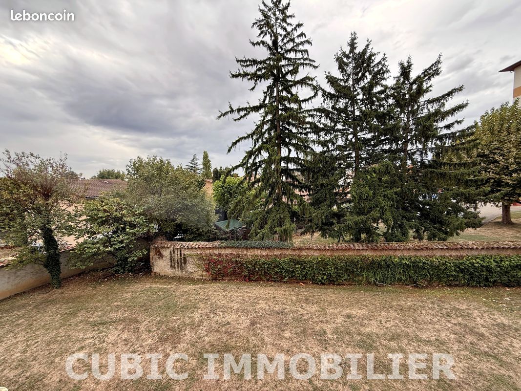 Appartement 4 pièces 64 m² · à Villefranche-sur-Saône · 64 m² · 100 000 €