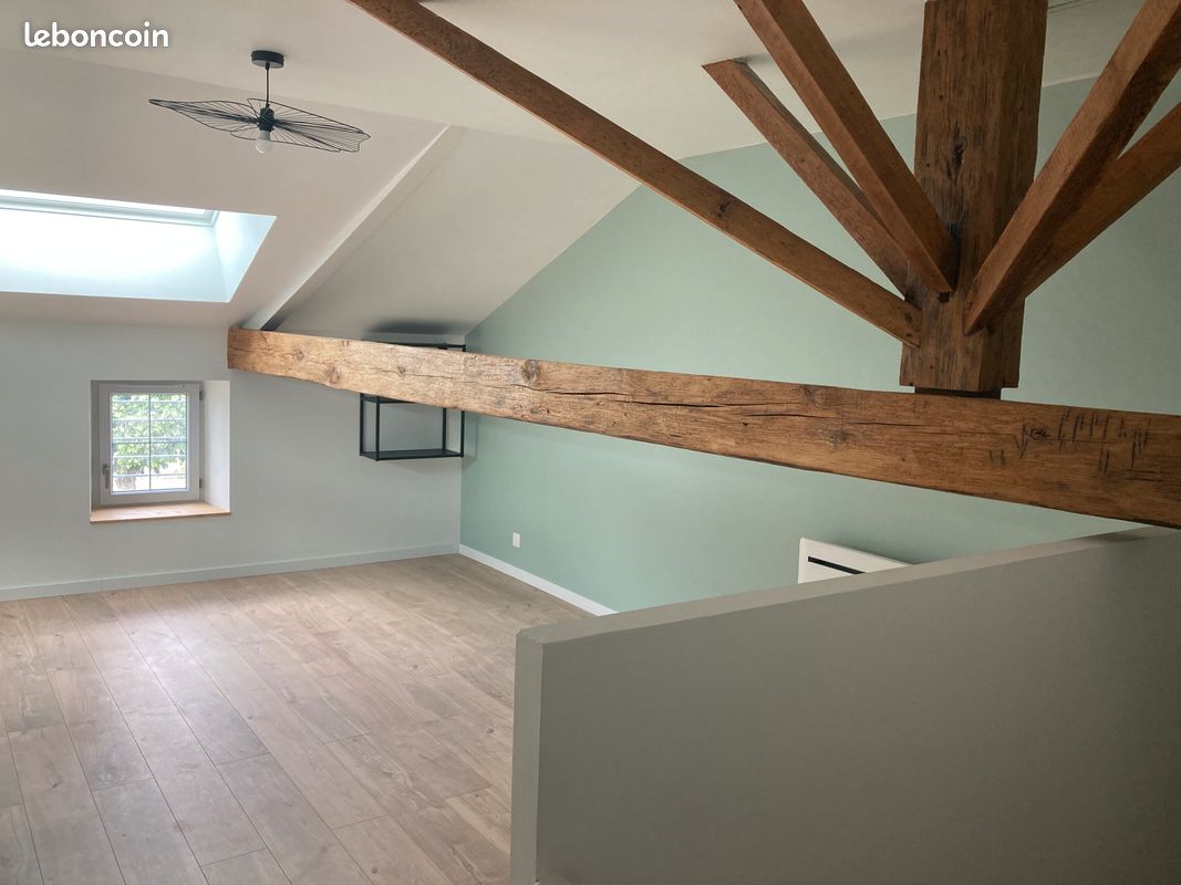 Appartement t3 meuble sous combles 55m² - Rouillé 86480 (image 2)