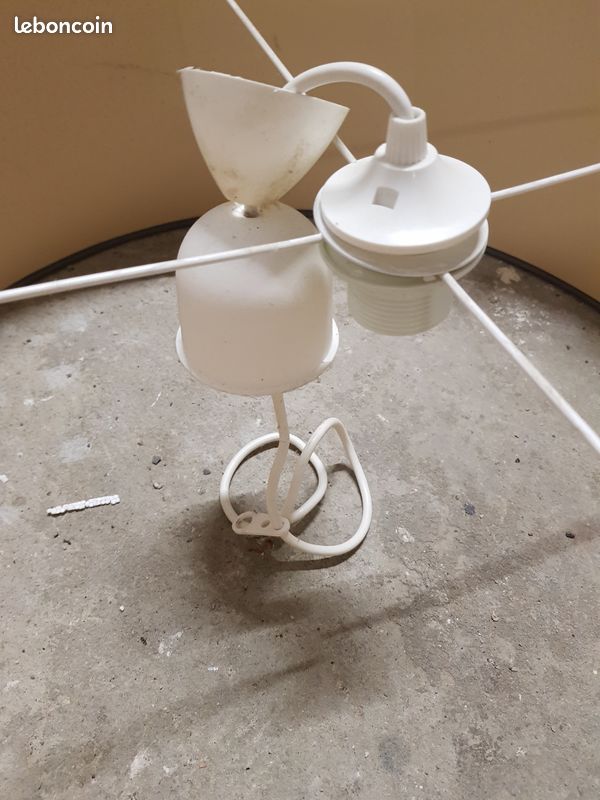 Suspension ronde (image 4)