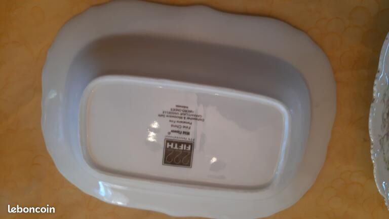 Porcelaine fine de Chine plat (image 2)