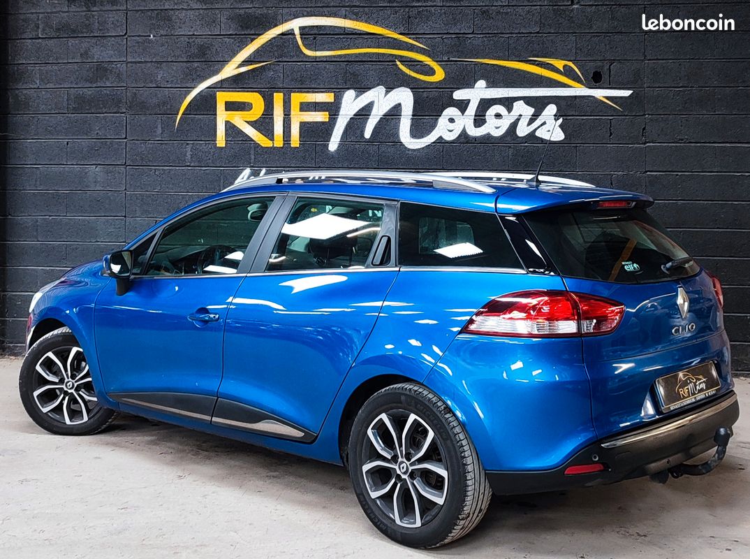 RENAULT CLIO IV PHASE II ESTATE SW BREAK TCe 120 ch EDC ESSENCE BOITE AUTOMATIQUE EDITION INTENS MOD.2017 - CAMERA - BLUETOOTH - CLIMAUTO - REGULATEUR - GPS EUROPE - SEMI CUIR (image 5)