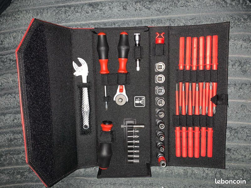 Marteau Combiné Hilti TE74 En Valise – Révisé, état 1A, Garantie 12 Mois + Accessoires
