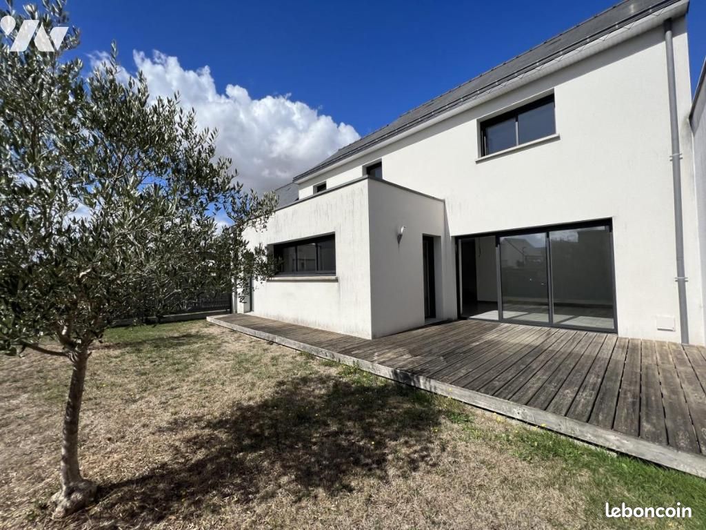 Maison 6 pièces 126 m² · à Châteaugiron · 126 m² · 368 530 €