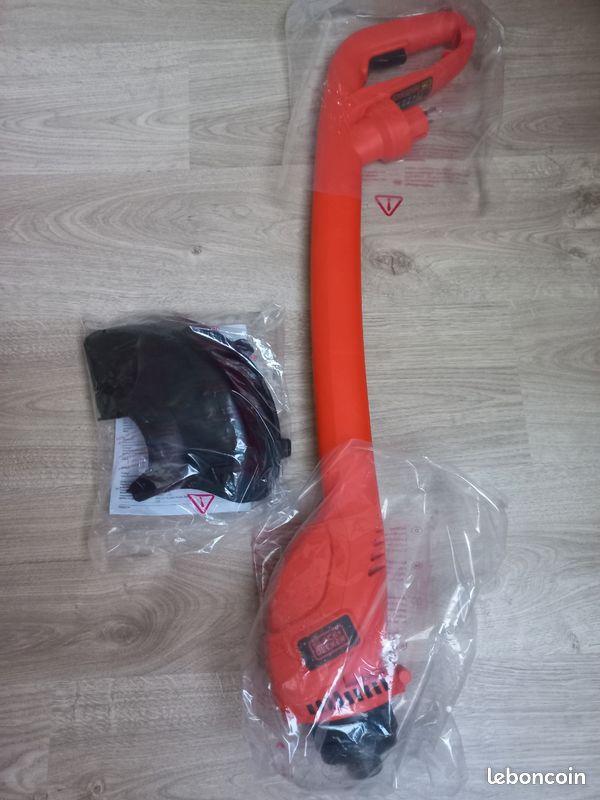 Coupe bordure électrique GL250 Black et Decker NEUF (image 3)