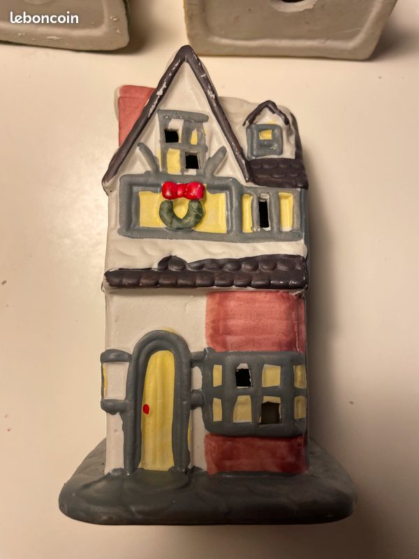 Décoration de Noël - Lot de 5 crèches Alsaciennes (image 3)