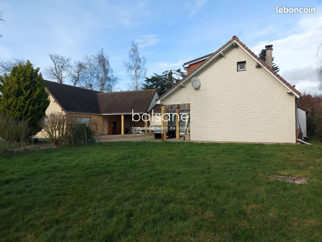Maison 8 pièces 114 m² · à Grand Bourgtheroulde · 114 m² · 230 000 €