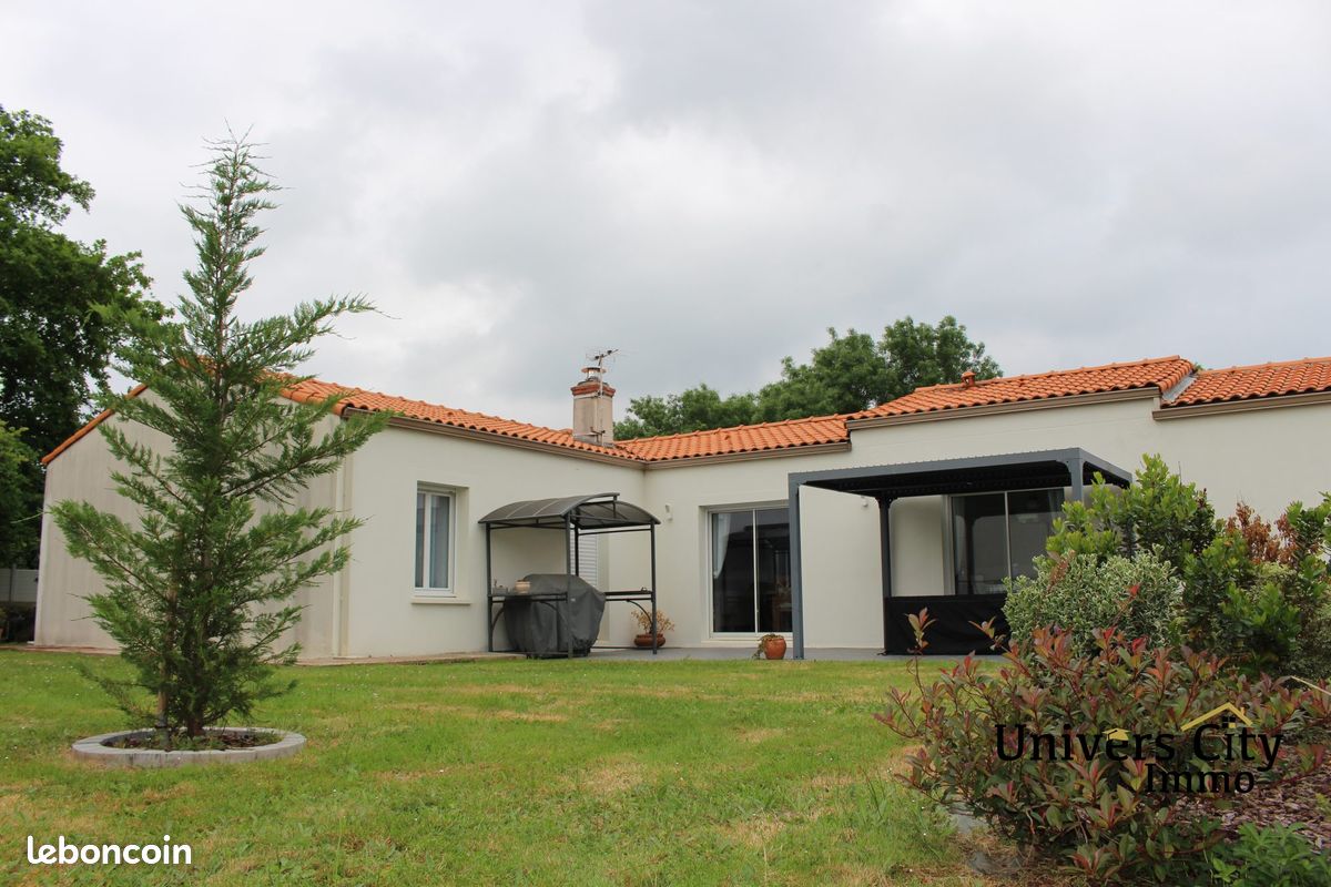 Maison 7 pièces 120 m² · à La Chapelle-Heulin · 120 m² · 428 450 €
