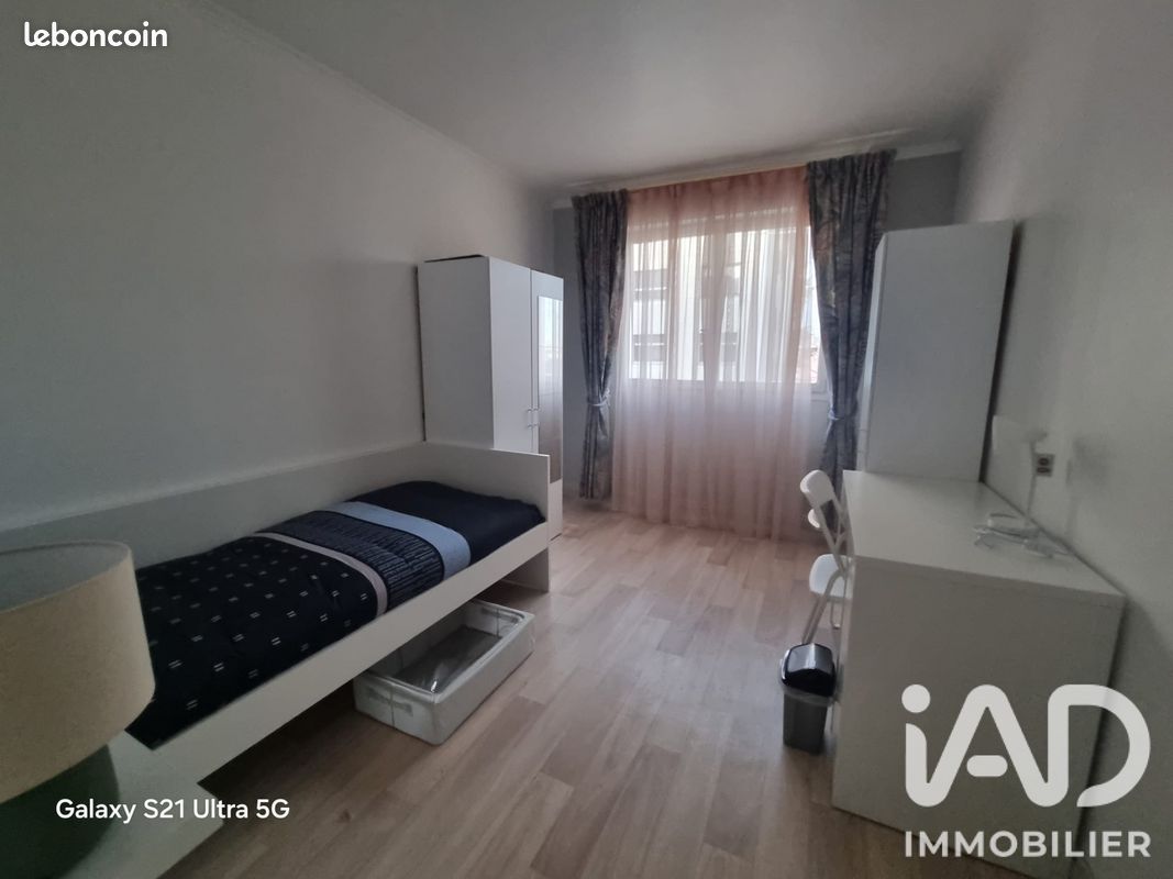 Appartement 1 pièce 11 m² · à Grigny · 11 m² · 550 €/mois