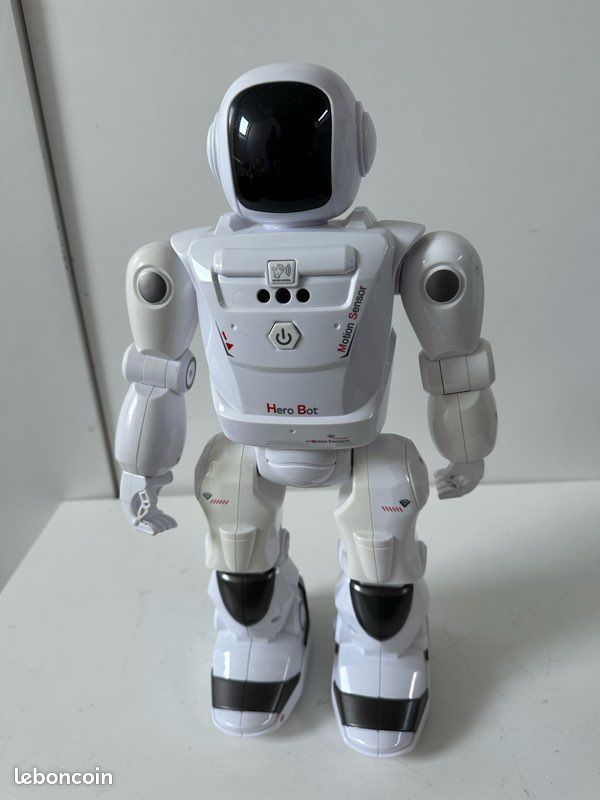 Robot Hero Bot avec télécommande. Cjeux (image 1)