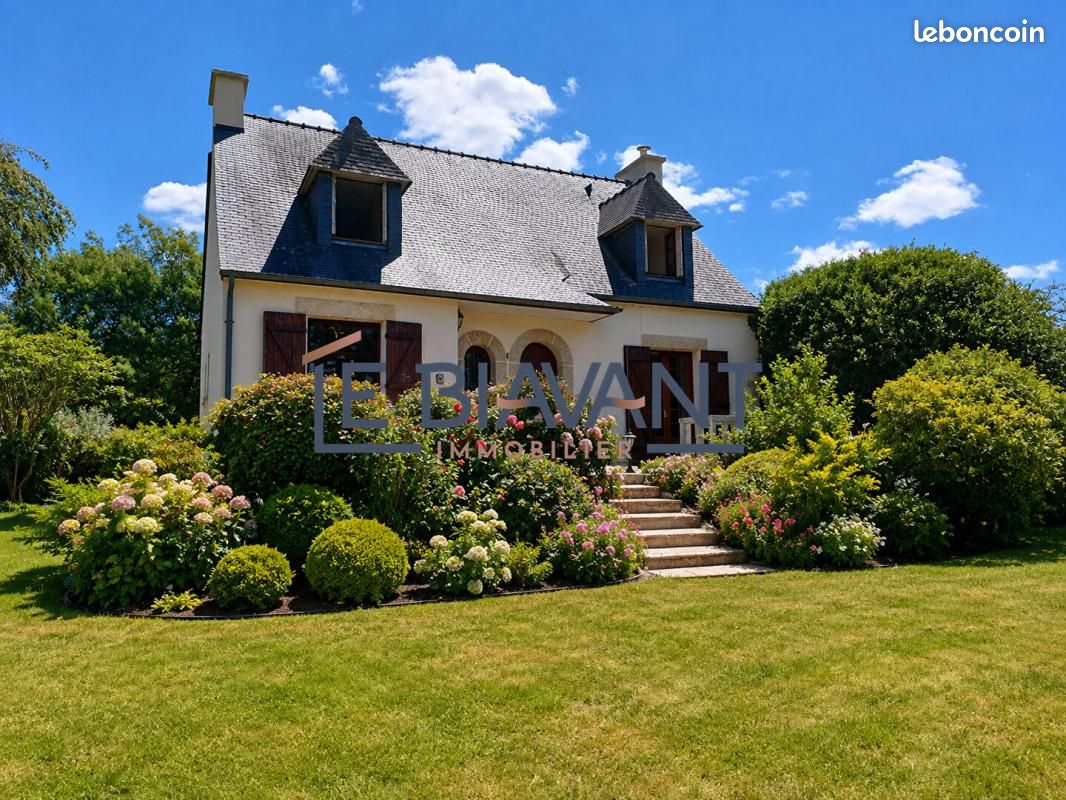 Maison 7 pièces 120 m² · à Melgven · 120 m² · 242 650 €
