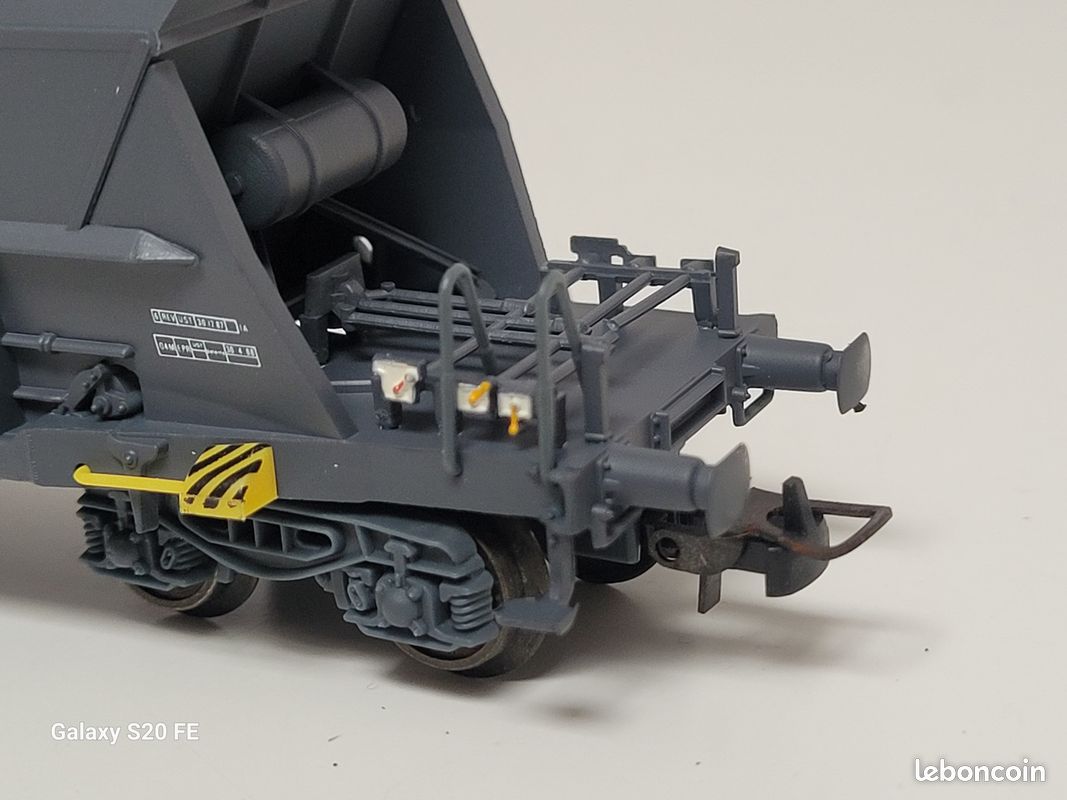 Train wagon N° 5721 Wagon trémie à bogies de SC RC Electrotren Horansport de houille (image 11)