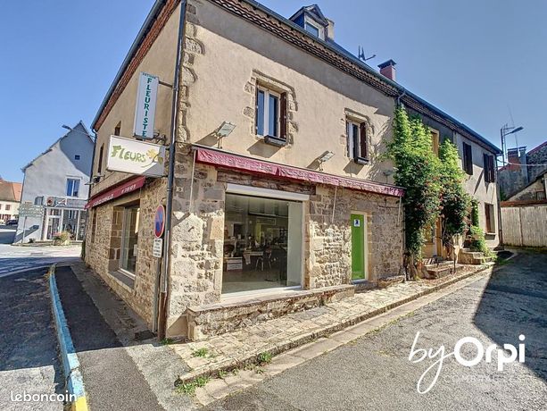 Maison 3 pièces 141 m²