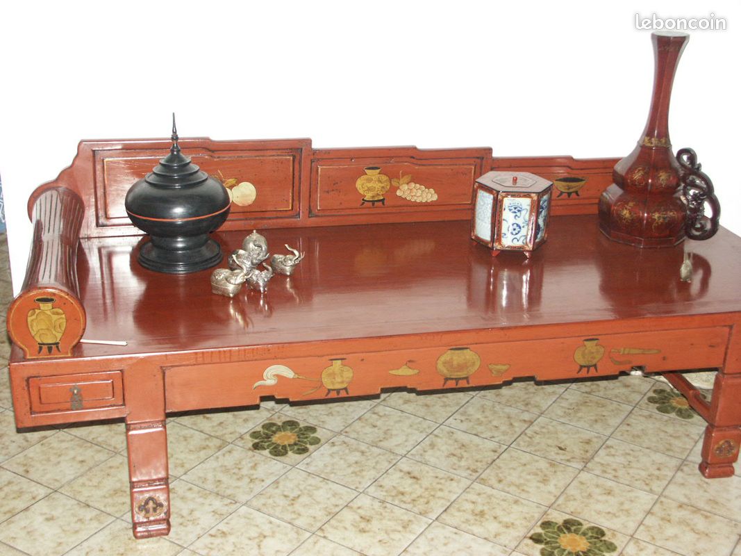 Lit de fumeur d'opium chinois en bois laqué rouge comme console décorative de salon (image 2)