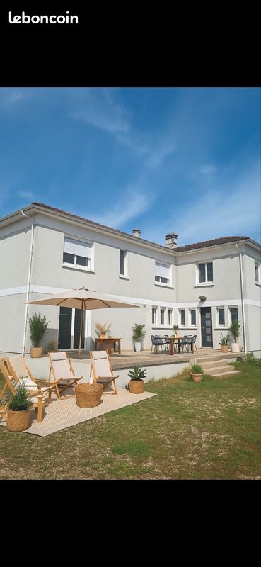 Maison 10 pièces 215 m² · à Courtisols · 215 m² · 355 000 €